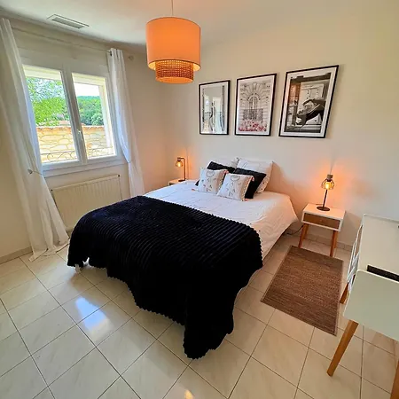 Familiale Avec Piscine Privée Pour 10 Pers Villa